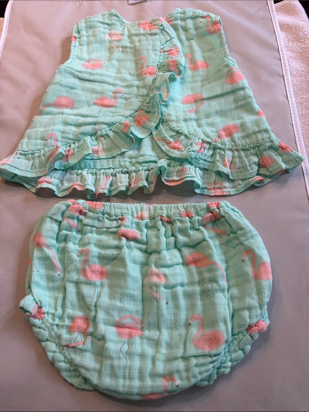 Angel Dear Mint Green and Pink Flamingo Ruffle Top & Diaper Cover Cotton Gauze - Picture 3 of 6
